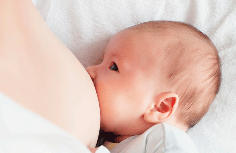 Lactancia materna en el Día Universal del Niño