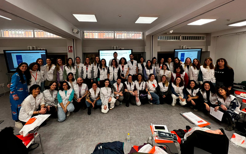 Cooperación internacional para enfermería: Ayuda, aprendizaje, trabajo en equipo y experiencia