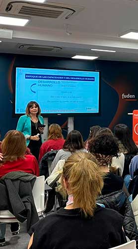 experto-cooperacion-