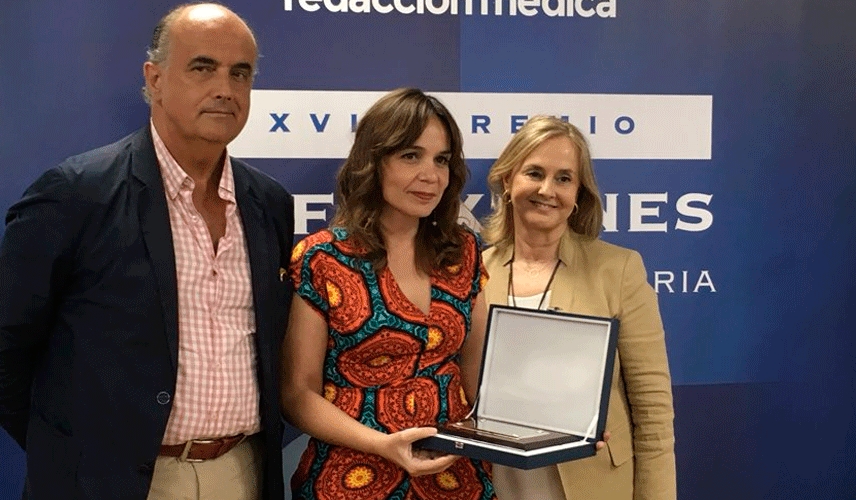 Dña. Amelia Amezcua, galardonada con un accésit de los XVII Premios Reflexiones