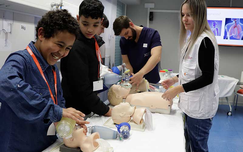 Éxito de participación de la Semana de la Ciencia de FUDEN. Recibimos a 250 niños y personas con diversidad funcional