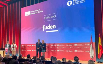 La UCLM reconoce el compromiso de Fuden con la formación en enfermería y fisioterapia