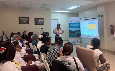 Profesionales de enfermería dominicanos del batey Triple Ozama actualizan sus conocimientos con un proyecto de Fuden y la AACD